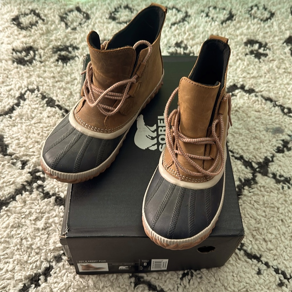 Sorel Out N About